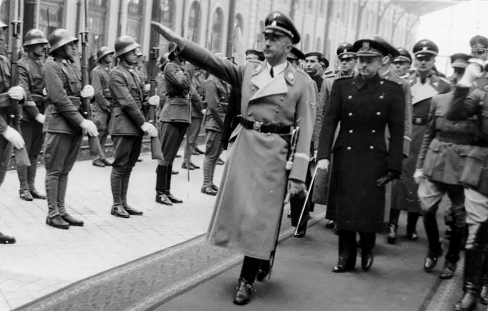 Llegada Himmler a Madrid